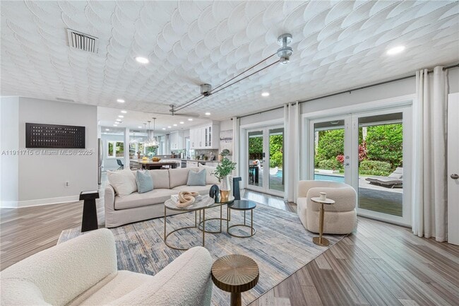 Building Photo - 8234 SW 60th Ct