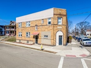 Building Photo - 4007 Huston Ave