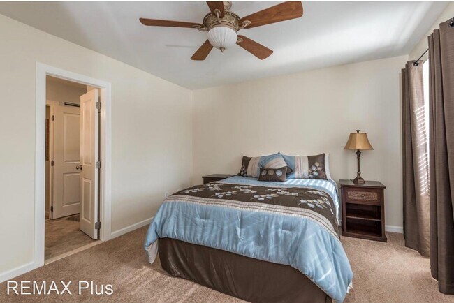 Building Photo - 3 br, 1.5 bath House - 249 Holly Dr.