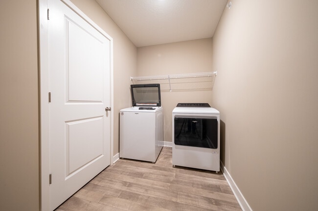 Building Photo - 16415 Jaffna Pl