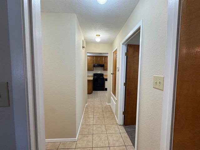 Building Photo - 1002 Harbor Lakes Dr