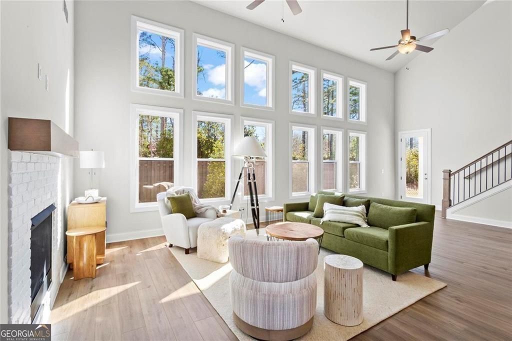 Building Photo - 491 Pearl St