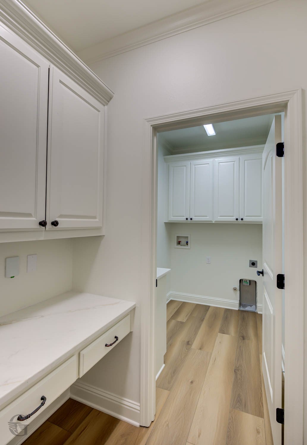 Building Photo - 525 Chinquipin Dr
