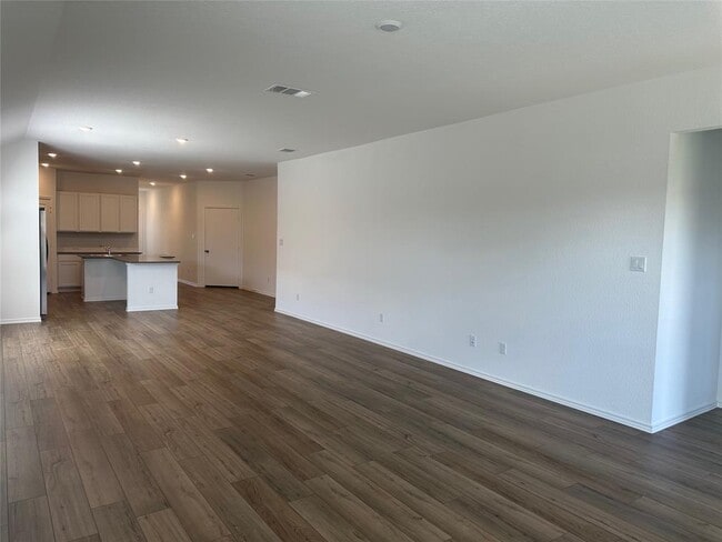 Building Photo - 2513 Four Waters Lp