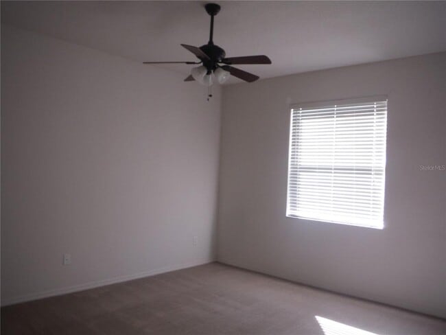 Building Photo - 403 Fern Gulley Dr