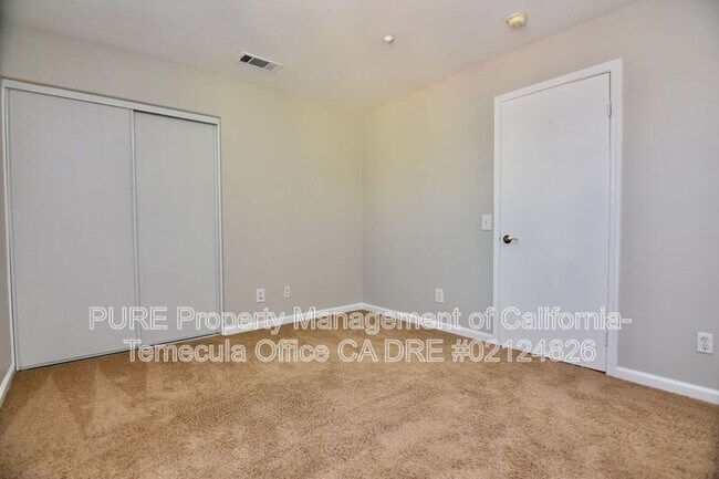 Building Photo - 39235 Anchor Bay