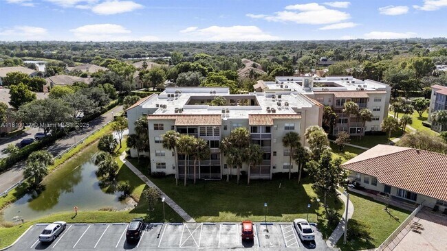Building Photo - 1830 SW 81st Ave