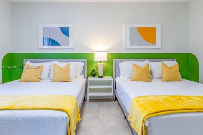 Building Photo - 1836 NW 16th Terrace