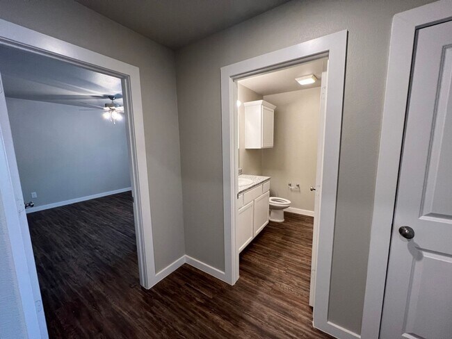 Building Photo - New Beginnings Start At AMRR: RARE 4 BEDROOM IN FRENSHIP ISD