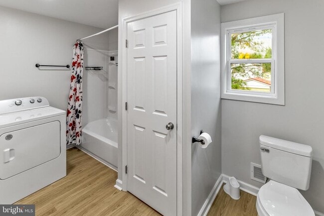 Building Photo - 28 B St