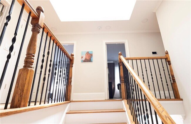 Building Photo - 700 S Brighton Ct