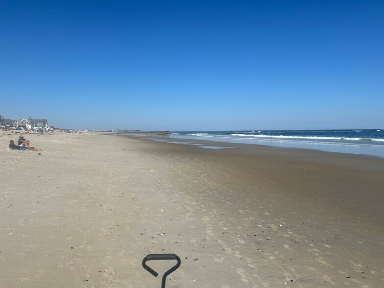 Building Photo - 147 Franklin St