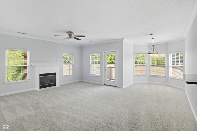 Building Photo - 9732 San Marco Pass