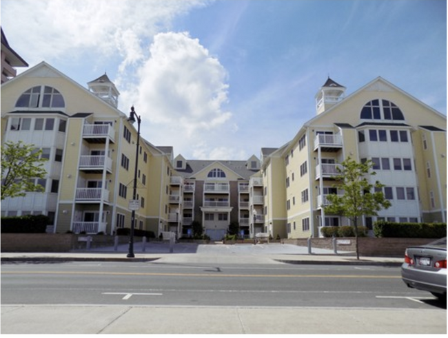 Building Photo - 360 Revere Beach Blvd