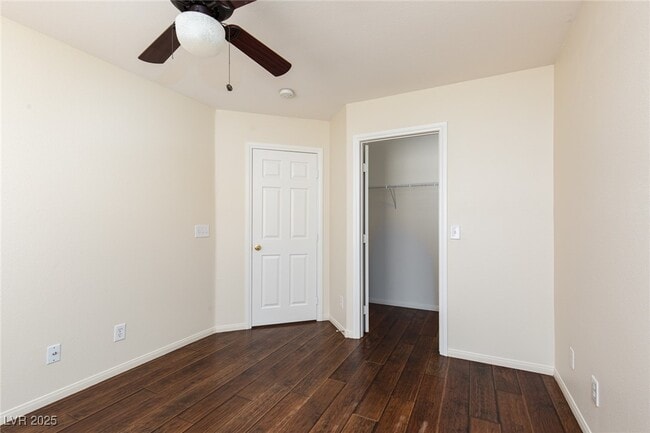 Building Photo - 550 Twilight Blue Ave