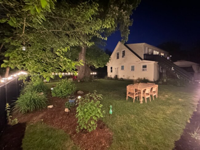 Building Photo - 2 Burdon St