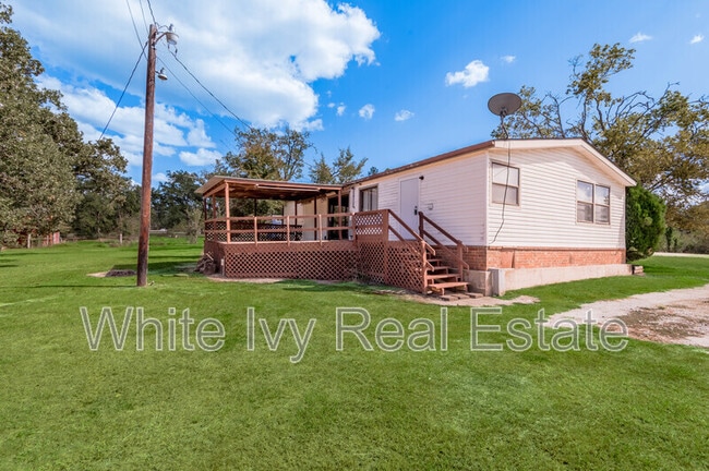 Building Photo - 30 Allen Rd