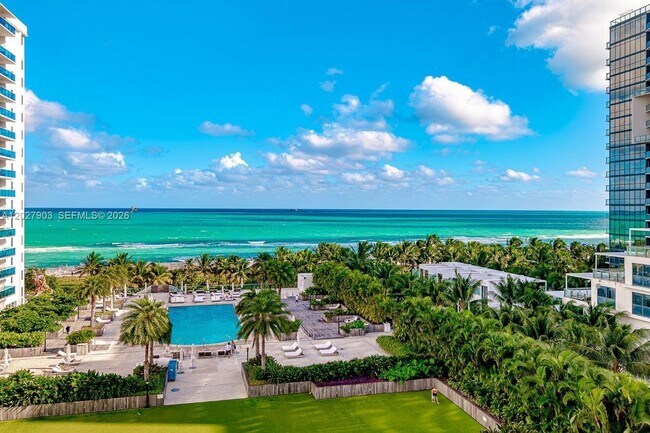Building Photo - 2301 Collins Ave