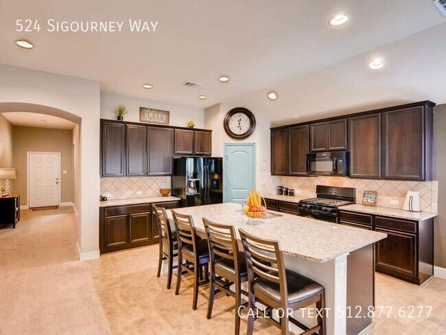 Building Photo - 524 Sigourney Wy
