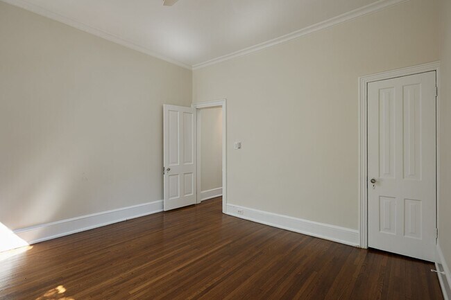 Building Photo - Historic Rowhouse in Central DC (Dupont) w...