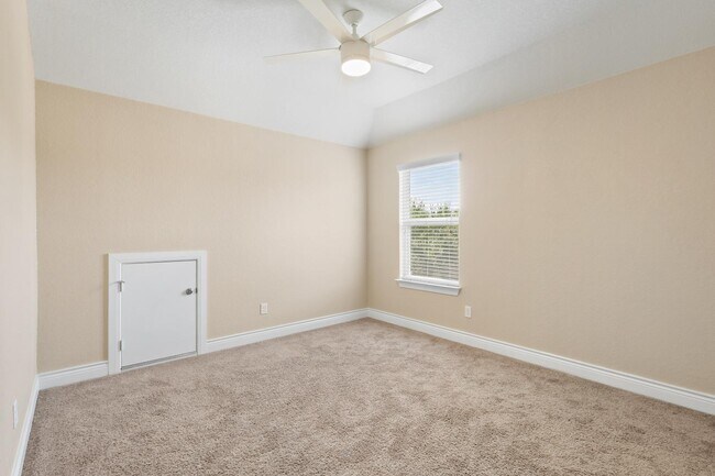 Building Photo - 3502 Roadstead Way
