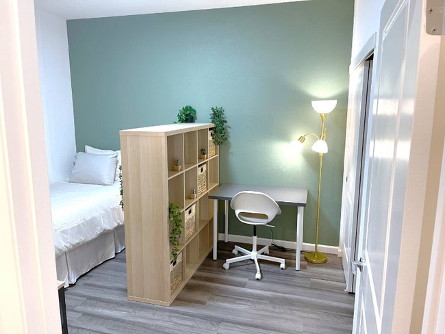 Building Photo - 2947 Nimes Ln