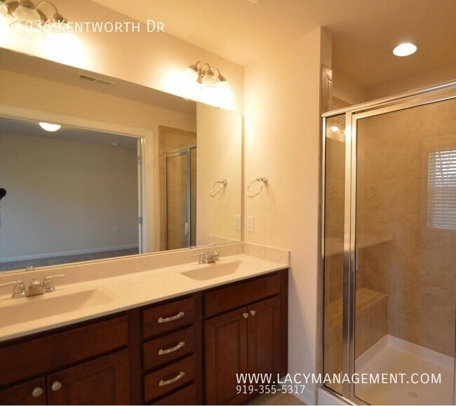 Building Photo - 6036 Kentworth Dr