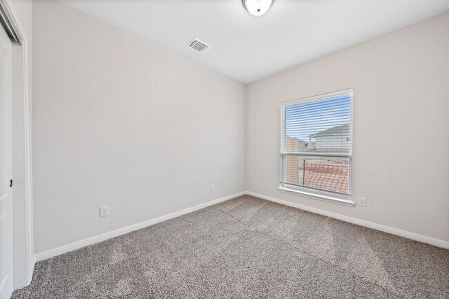 Building Photo - Spacious 4-Bedroom Home – Troy ISD!