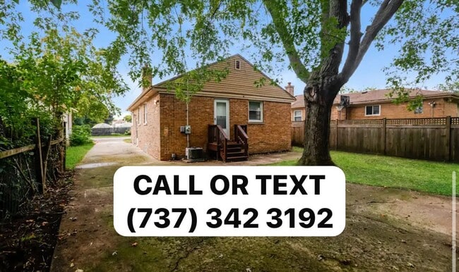 Primary Photo - 1524 Mulford St