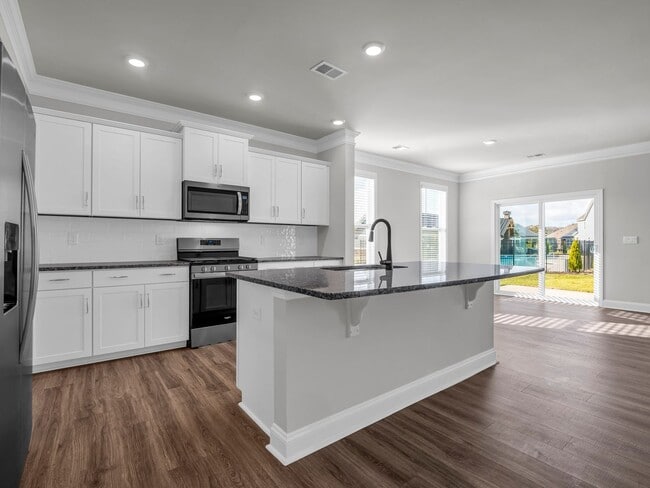 Building Photo - New Construction in Hendersonville $1000 off first month's rent with a February lease