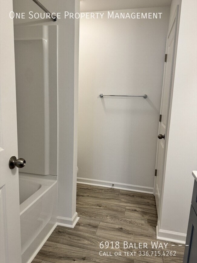 Building Photo - 6918 Baler Wy