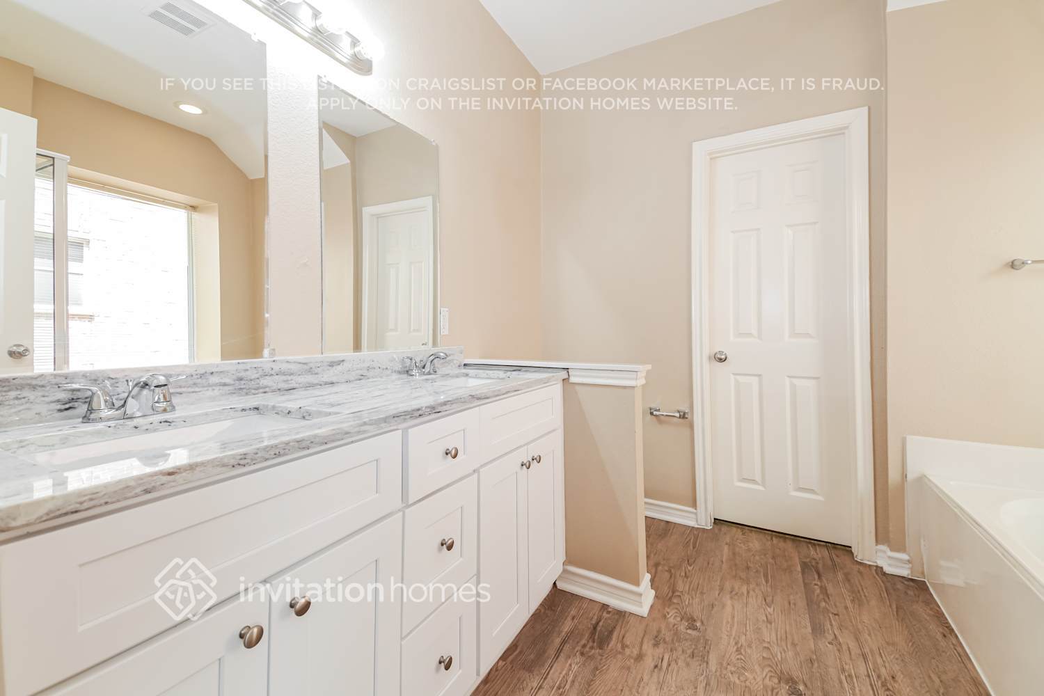 Building Photo - 7434 Saddlehorn Dr