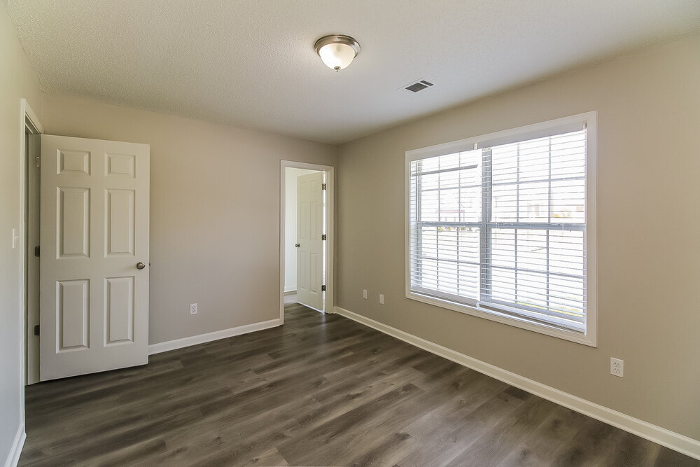 Building Photo - 7047 Cheswick Dr