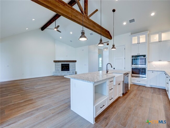Building Photo - 505 Magan Ln