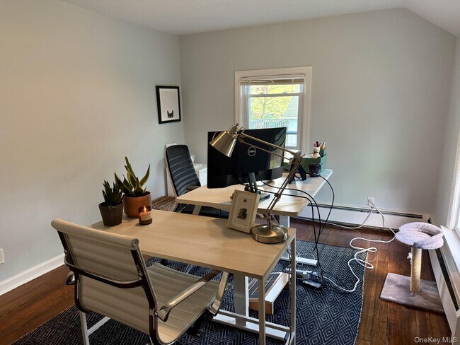 Building Photo - 104 Titicus Rd