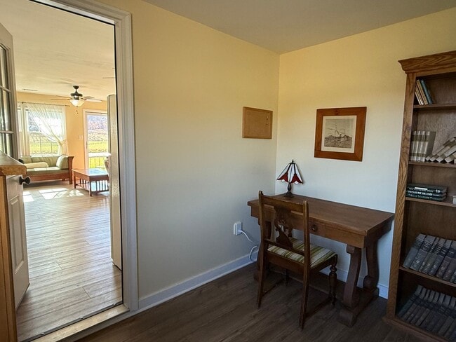 Building Photo - Intro to Homesteading! 3/1 furnished Property for rent