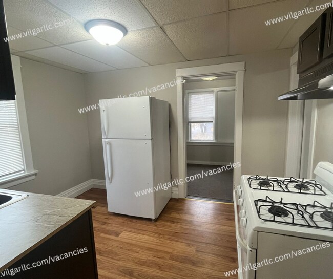 Building Photo - 778 Tyler St