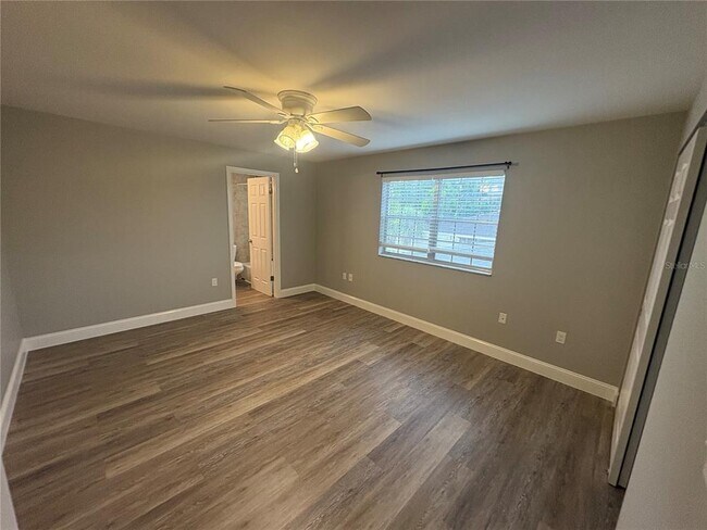Building Photo - 420 S Palmetto St