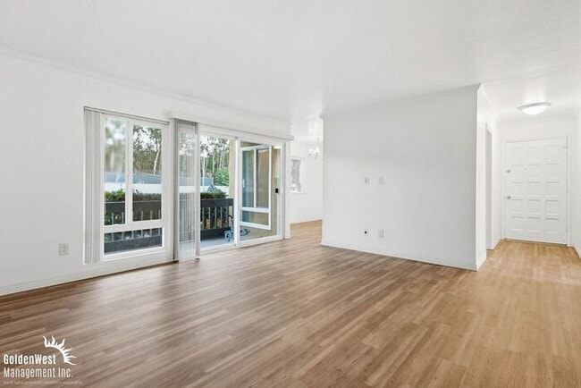 Building Photo - Charming 2Bdm 2Ba Condo in a Gated Community in Rancho Bernardo!