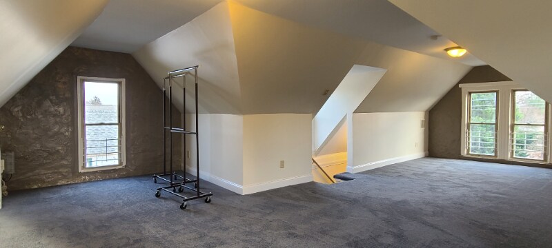 Building Photo - 204 Cadwalader Ave