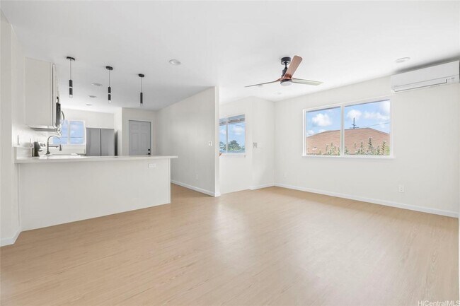 Building Photo - 87-1474 Akowai Rd