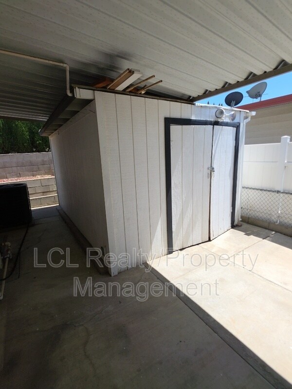 Building Photo - 30715 Arenga Palm Dr