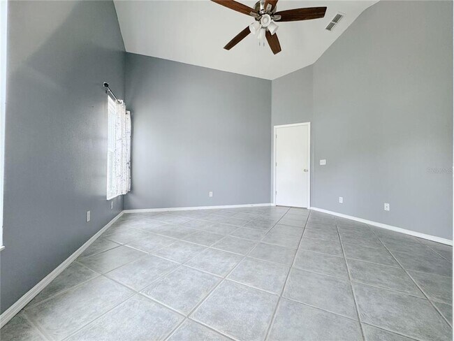 Building Photo - 2815 Burwood Ave