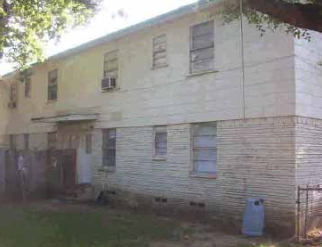 Building Photo - Riverview Fourplexes