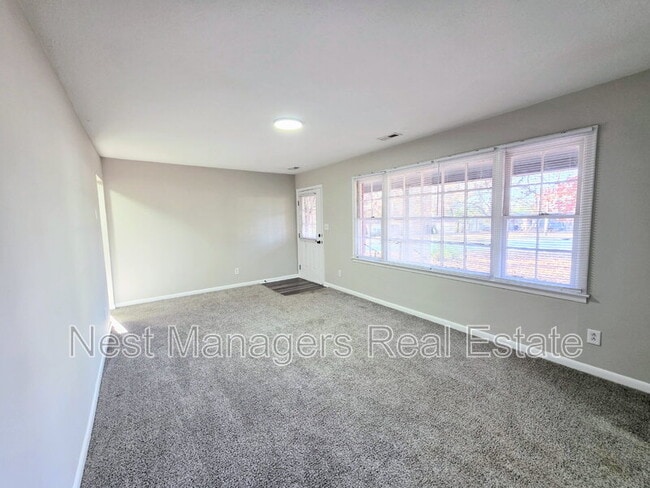 Building Photo - 7525 Kisco Dr