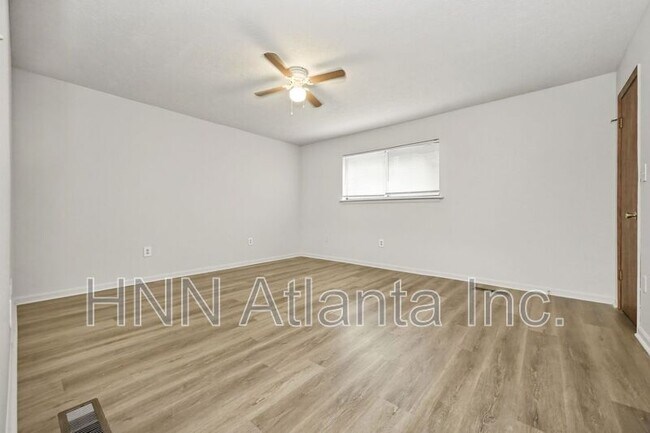 Building Photo - 8664 N Anna Way