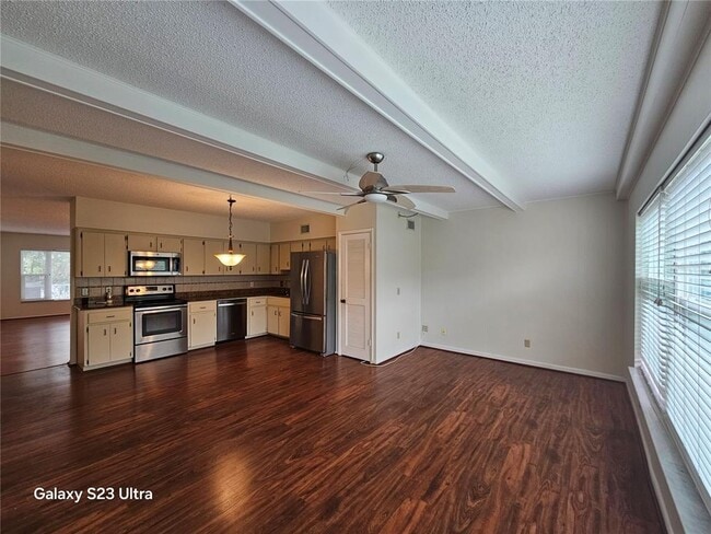 Building Photo - 2263 Americus Blvd E