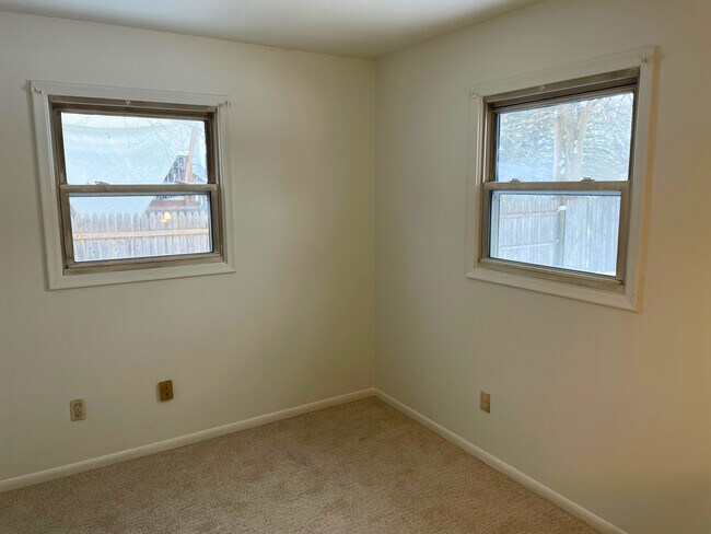 Building Photo - 1525 Carol Lynne Dr