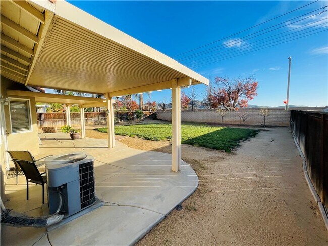 Building Photo - 27613 Vanilla Ct