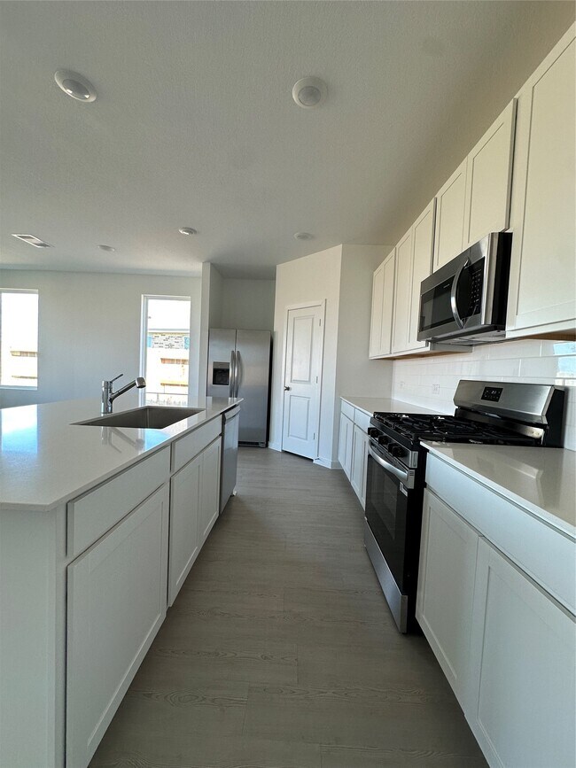 Building Photo - 3124 Ruby Rdg Dr